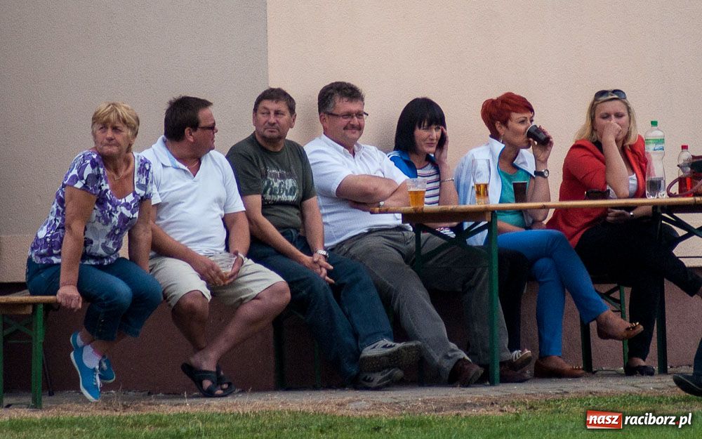 Zdjęcie w galerii na portalu naszraciborz.pl: Krzyżanowice i Owsiszcze  zagrają w finale wiadomości z regionu