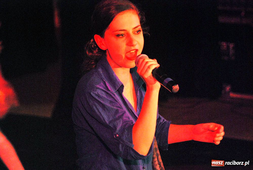 Zdjęcie w galerii na portalu naszraciborz.pl: W świecie musicalu - pokaz na finał wiadomości z regionu