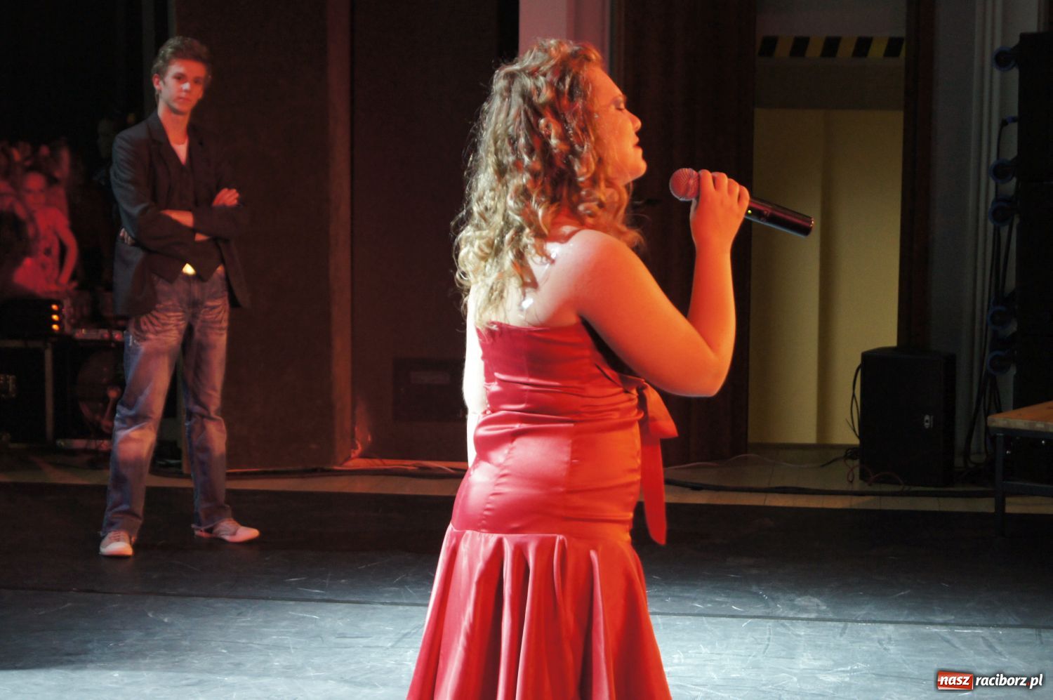 Zdjęcie w galerii na portalu naszraciborz.pl: W świecie musicalu - pokaz na finał wiadomości z regionu