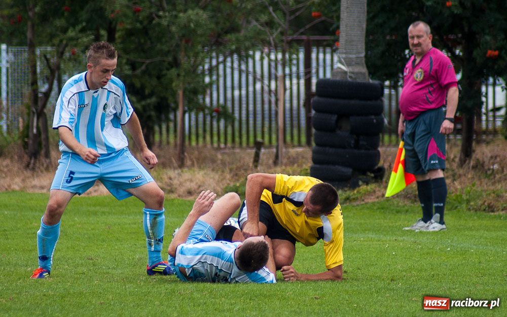 Zdjęcie w galerii na portalu naszraciborz.pl: Puchar Wójta w rękach LKS Krzyżanowice wiadomości z regionu