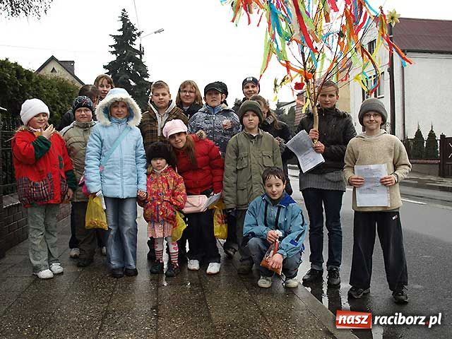 Zdjęcie w galerii na portalu naszraciborz.pl: Przywoływanie wiosny w Sudole wiadomości z regionu