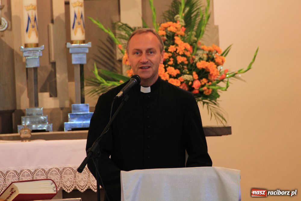 Zdjęcie w galerii na portalu naszraciborz.pl: Pielgrzymi zatrzymali się w Kobyli wiadomości z regionu