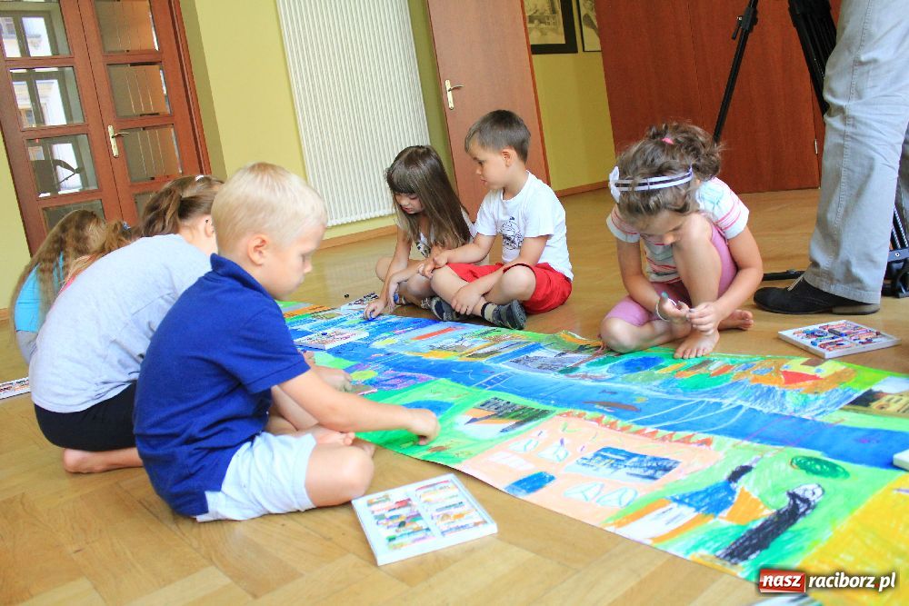 Zdjęcie w galerii na portalu naszraciborz.pl: Plastycznie i muzycznie w RCK wiadomości z regionu