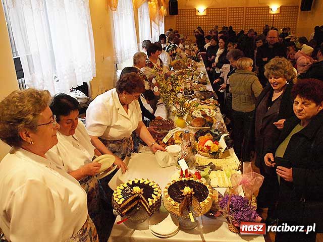 Zdjęcie w galerii na portalu naszraciborz.pl: Baba z boncloka na Wielkanoc wiadomości z regionu