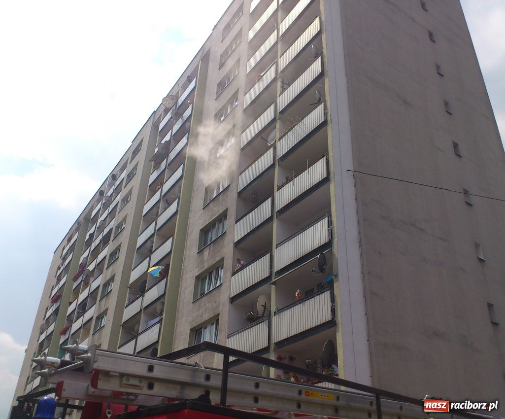 Zdjęcie w galerii na portalu naszraciborz.pl: Na Katowickiej wciąż ten sam problem wiadomości z regionu