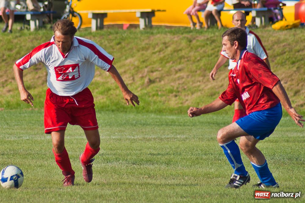 Zdjęcie w galerii na portalu naszraciborz.pl: Brzeskie boisko w końcu otwarte wiadomości z regionu
