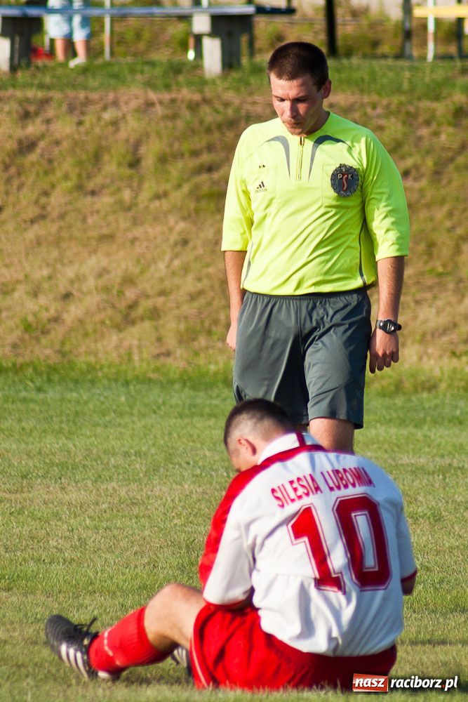 Zdjęcie w galerii na portalu naszraciborz.pl: Brzeskie boisko w końcu otwarte wiadomości z regionu