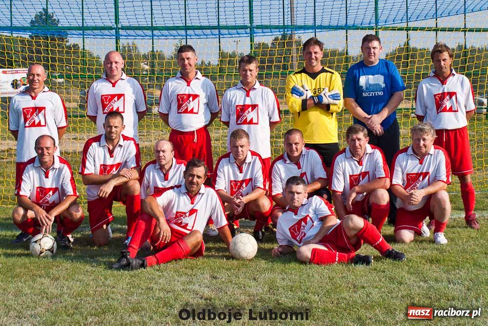 Zdjęcie w galerii na portalu naszraciborz.pl: Brzeskie boisko w końcu otwarte wiadomości z regionu