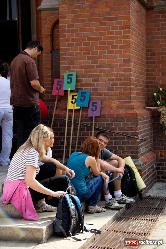 Zdjęcie w galerii na portalu naszraciborz.pl: Nasi pielgrzymi już w drodze na Jasną Górę wiadomości z regionu