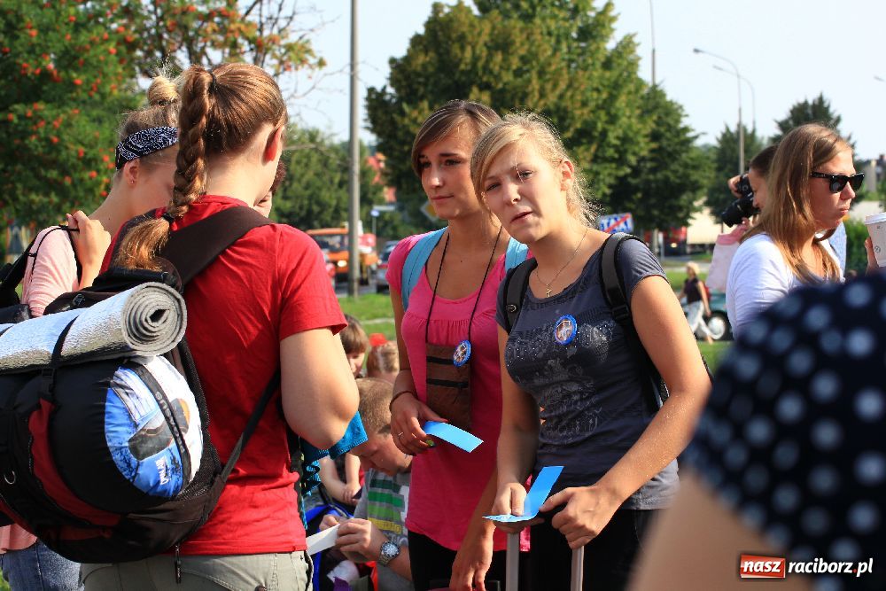 Zdjęcie w galerii na portalu naszraciborz.pl: Nasi pielgrzymi już w drodze na Jasną Górę wiadomości z regionu