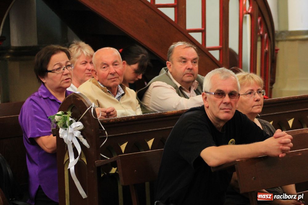 Zdjęcie w galerii na portalu naszraciborz.pl: Nasi pielgrzymi już w drodze na Jasną Górę wiadomości z regionu