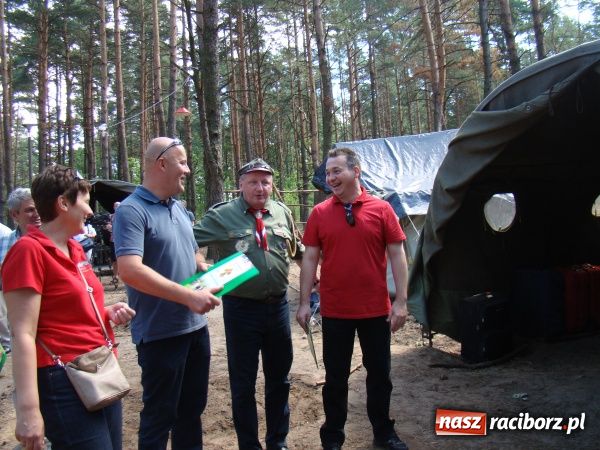Zdjęcie w galerii na portalu naszraciborz.pl: Ekologia na harcerskich obozach wiadomości z regionu