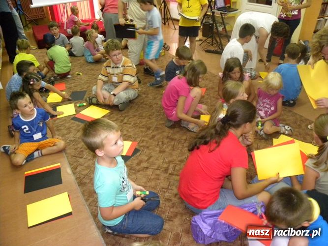 Zdjęcie w galerii na portalu naszraciborz.pl: Deutscher Tag w Bibliotece wiadomości z regionu