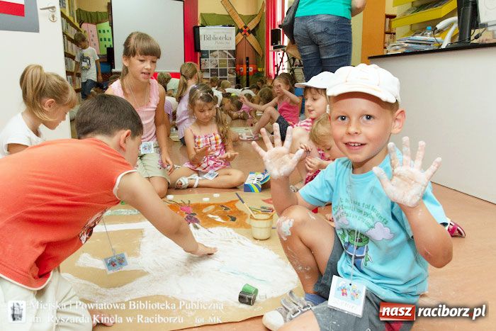 Zdjęcie w galerii na portalu naszraciborz.pl: Podróże z Pyzą po polskich dróżkach wiadomości z regionu
