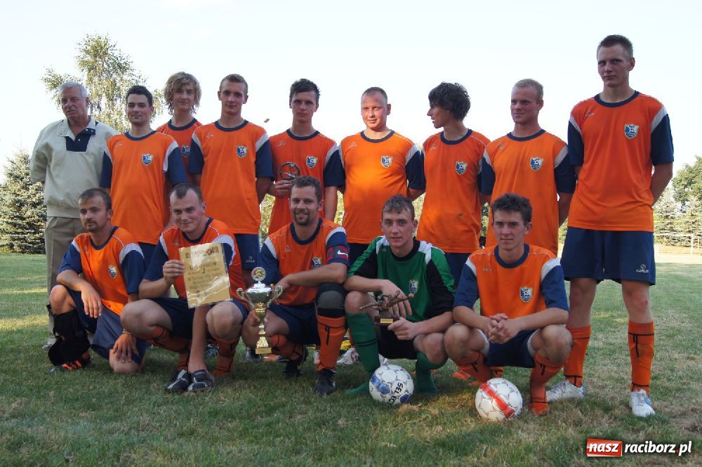 Zdjęcie w galerii na portalu naszraciborz.pl: LKS Gamów z Pucharem Wójta wiadomości z regionu