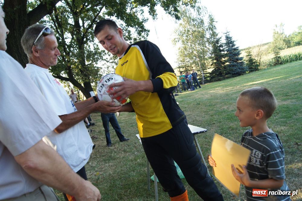 Zdjęcie w galerii na portalu naszraciborz.pl: LKS Gamów z Pucharem Wójta wiadomości z regionu