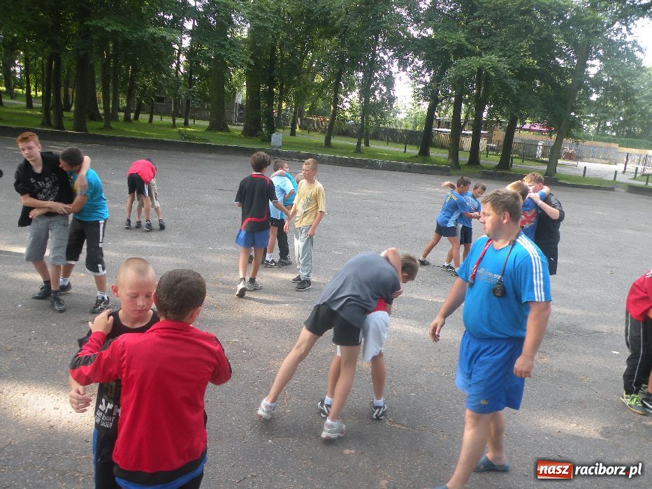 Zdjęcie w galerii na portalu naszraciborz.pl: Młodzi zapaśnicy trenowali w Białogardzie wiadomości z regionu