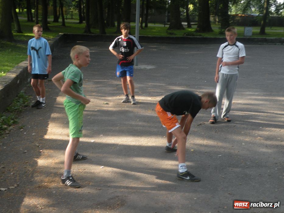 Zdjęcie w galerii na portalu naszraciborz.pl: Młodzi zapaśnicy trenowali w Białogardzie wiadomości z regionu