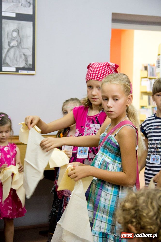 Zdjęcie w galerii na portalu naszraciborz.pl: Rumunia, Węgry i Bułgaria w bibliotece wiadomości z regionu