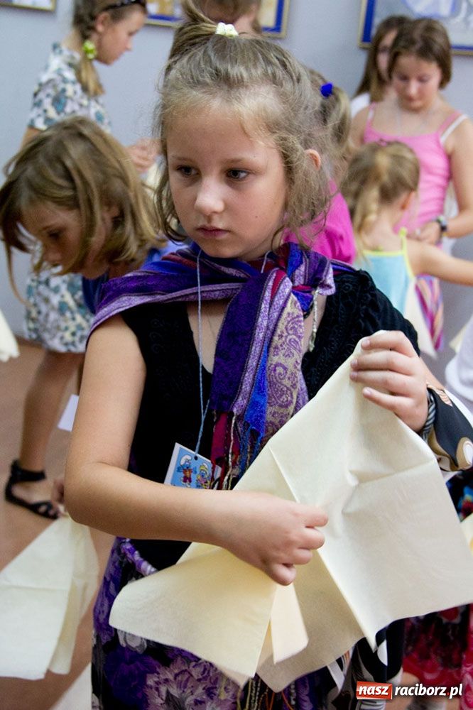 Zdjęcie w galerii na portalu naszraciborz.pl: Rumunia, Węgry i Bułgaria w bibliotece wiadomości z regionu