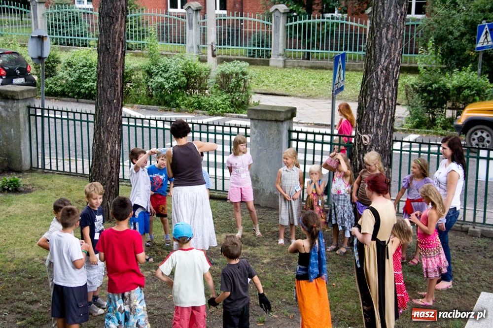 Zdjęcie w galerii na portalu naszraciborz.pl: Rumunia, Węgry i Bułgaria w bibliotece wiadomości z regionu