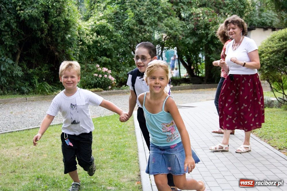 Zdjęcie w galerii na portalu naszraciborz.pl: Rumunia, Węgry i Bułgaria w bibliotece wiadomości z regionu