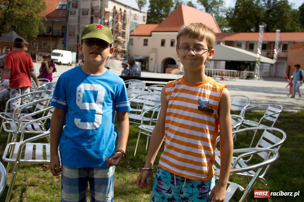 Zdjęcie w galerii na portalu naszraciborz.pl: Zamkowe Zuchy: dzień Straży Granicznej wiadomości z regionu