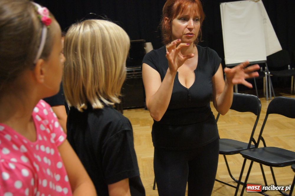 Zdjęcie w galerii na portalu naszraciborz.pl: Od klasyki do groteski w RCK wiadomości z regionu