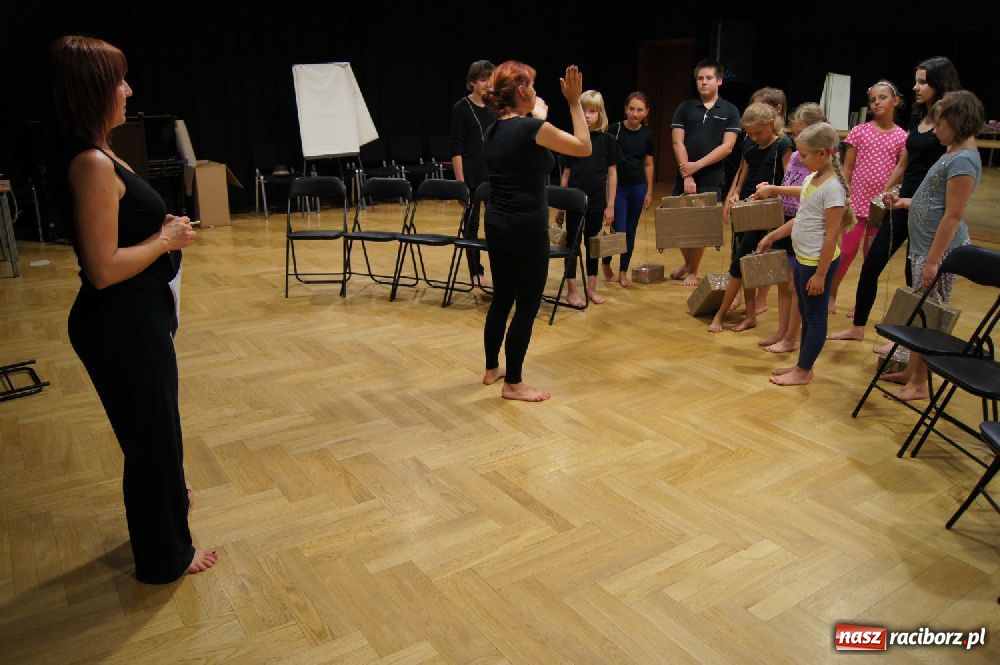 Zdjęcie w galerii na portalu naszraciborz.pl: Od klasyki do groteski w RCK wiadomości z regionu