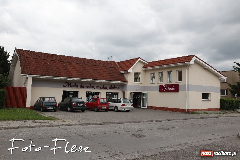 Zdjęcie w galerii na portalu naszraciborz.pl: Stylizacja finalistek Metamorfoz wiadomości z regionu