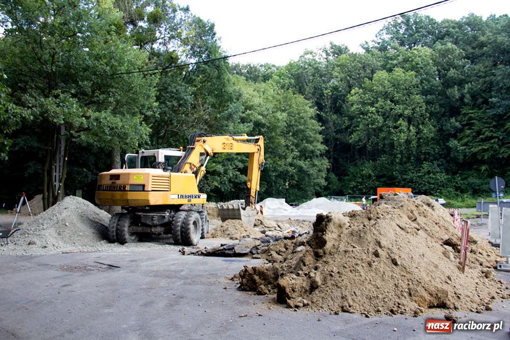 Zdjęcie w galerii na portalu naszraciborz.pl: Remontują ulicę Markowicką wiadomości z regionu