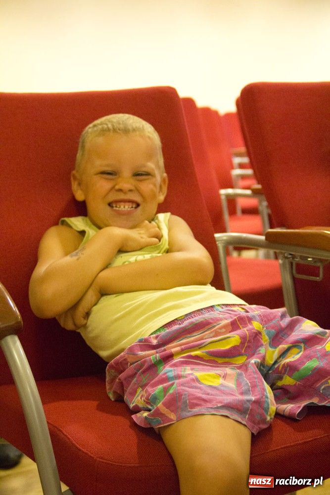 Zdjęcie w galerii na portalu naszraciborz.pl: Doświadczenia z prądem na zamku wiadomości z regionu