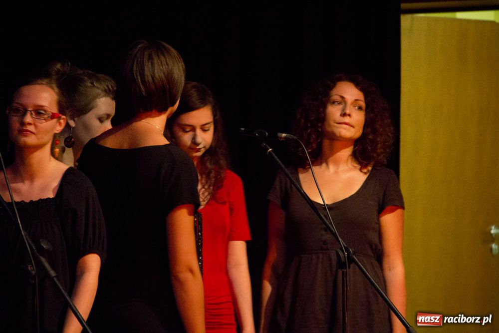 Zdjęcie w galerii na portalu naszraciborz.pl: Były pieśni ludowe, kaszubskie i nie tylko wiadomości z regionu