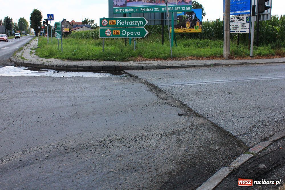 Zdjęcie w galerii na portalu naszraciborz.pl: Myto Racibórz: Już jutro dokończą prace wiadomości z regionu