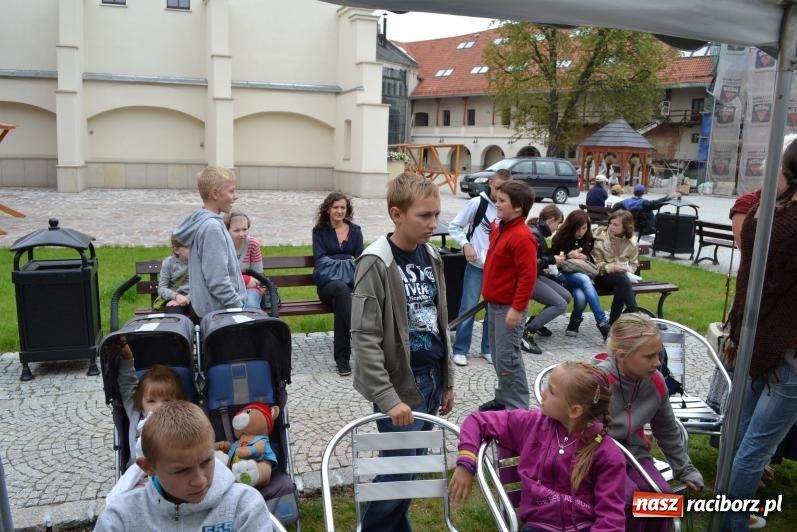Zdjęcie w galerii na portalu naszraciborz.pl: Zamkowy ZUCH został płatnerzem wiadomości z regionu