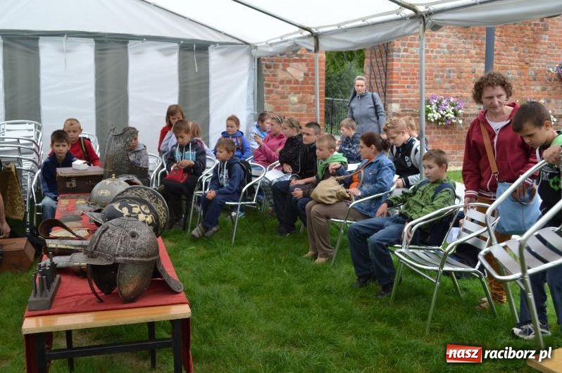 Zdjęcie w galerii na portalu naszraciborz.pl: Zamkowy ZUCH został płatnerzem wiadomości z regionu