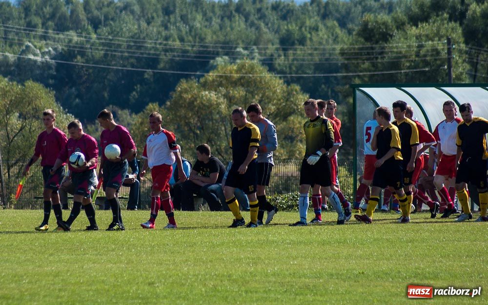 Zdjęcie w galerii na portalu naszraciborz.pl: Nowe boisko szczęśliwe dla Brzezia wiadomości z regionu