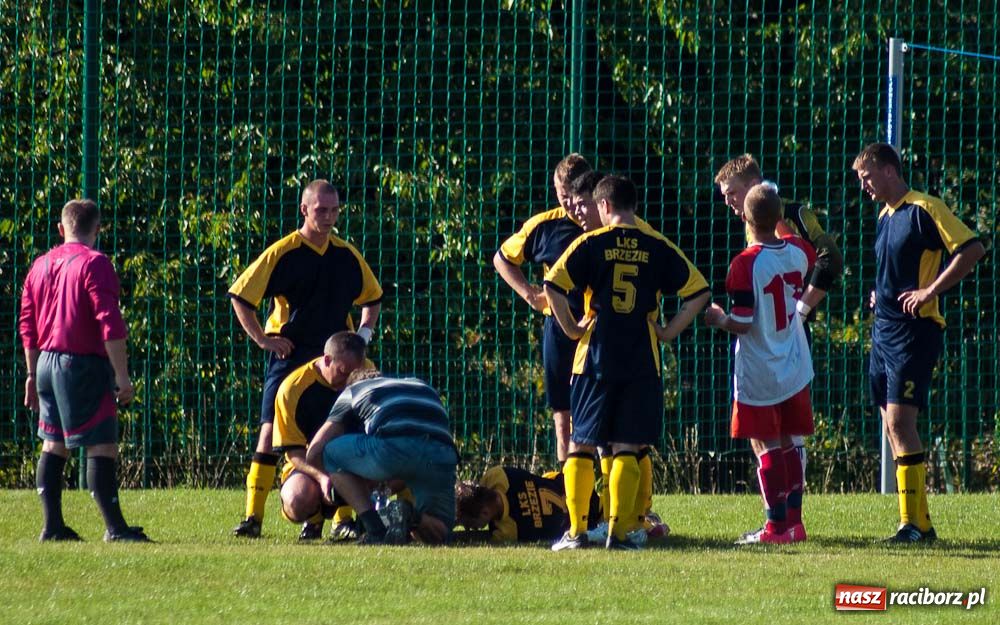 Zdjęcie w galerii na portalu naszraciborz.pl: Nowe boisko szczęśliwe dla Brzezia wiadomości z regionu