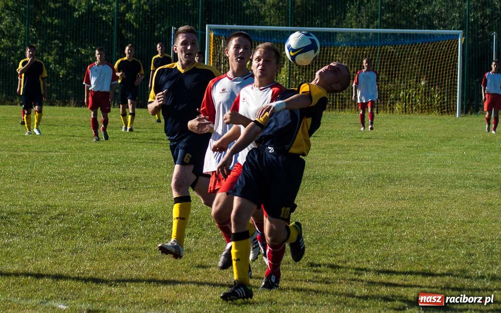 Zdjęcie w galerii na portalu naszraciborz.pl: Nowe boisko szczęśliwe dla Brzezia wiadomości z regionu