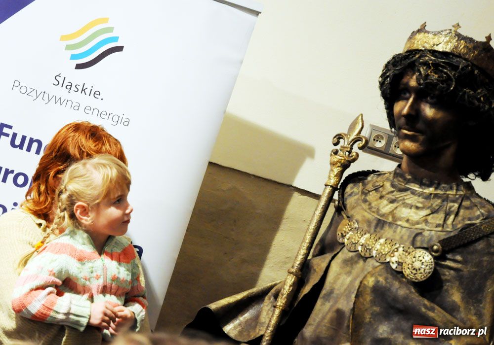 Zdjęcie w galerii na portalu naszraciborz.pl: Książę Mieszko zajrzał dziś na zamek wiadomości z regionu