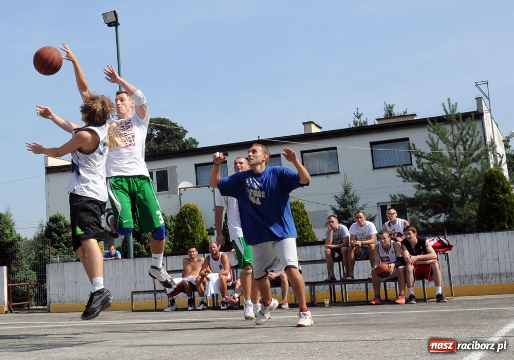 Zdjęcie w galerii na portalu naszraciborz.pl: Raciborski skład w tegorocznym finale wiadomości z regionu