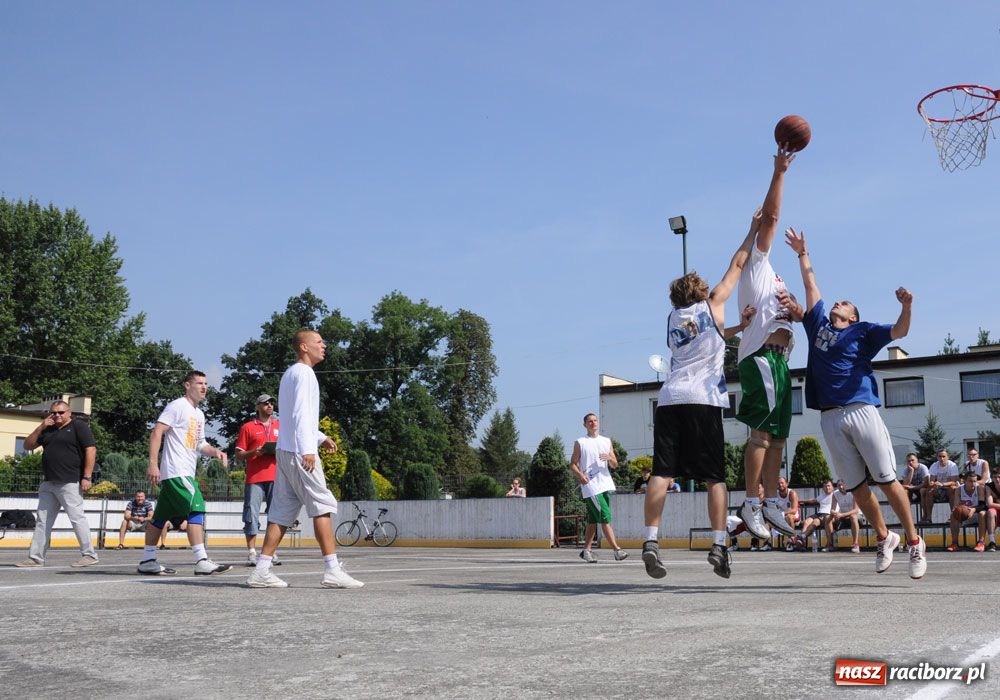 Zdjęcie w galerii na portalu naszraciborz.pl: Raciborski skład w tegorocznym finale wiadomości z regionu