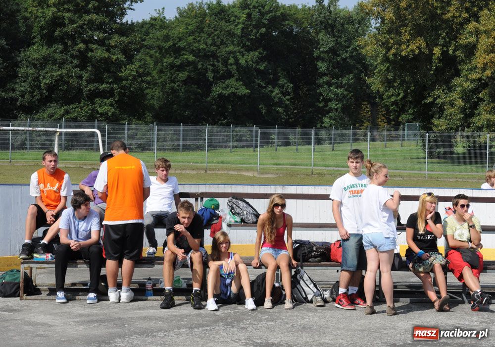 Zdjęcie w galerii na portalu naszraciborz.pl: Raciborski skład w tegorocznym finale wiadomości z regionu