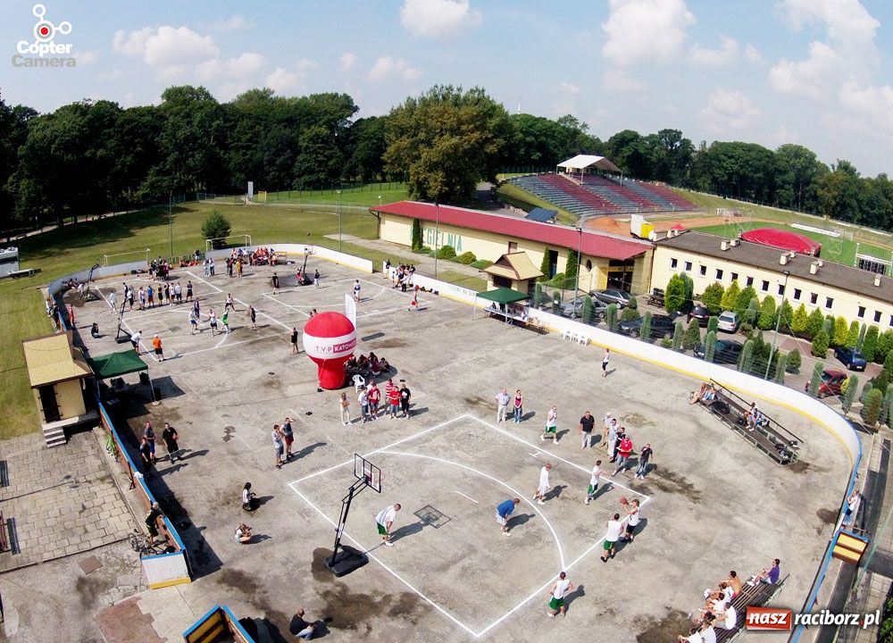 Zdjęcie w galerii na portalu naszraciborz.pl: Raciborski skład w tegorocznym finale wiadomości z regionu