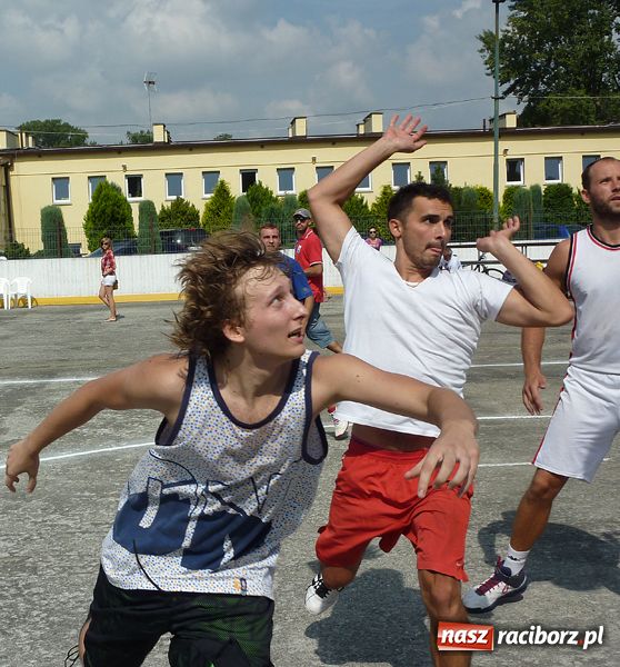 Zdjęcie w galerii na portalu naszraciborz.pl: Raciborski skład w tegorocznym finale wiadomości z regionu