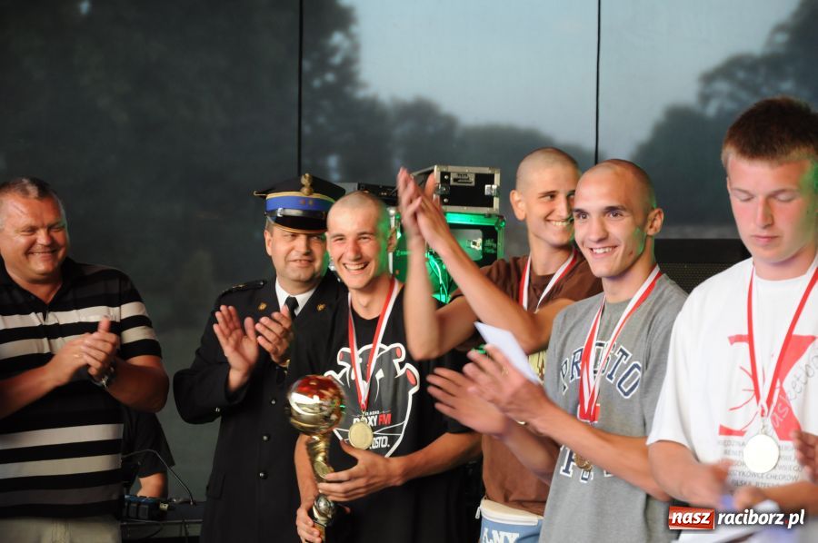 Zdjęcie w galerii na portalu naszraciborz.pl: Raciborski skład w tegorocznym finale wiadomości z regionu