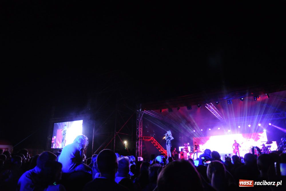 Zdjęcie w galerii na portalu naszraciborz.pl: Doda gwiazdą pierwszego dnia Memoriału wiadomości z regionu