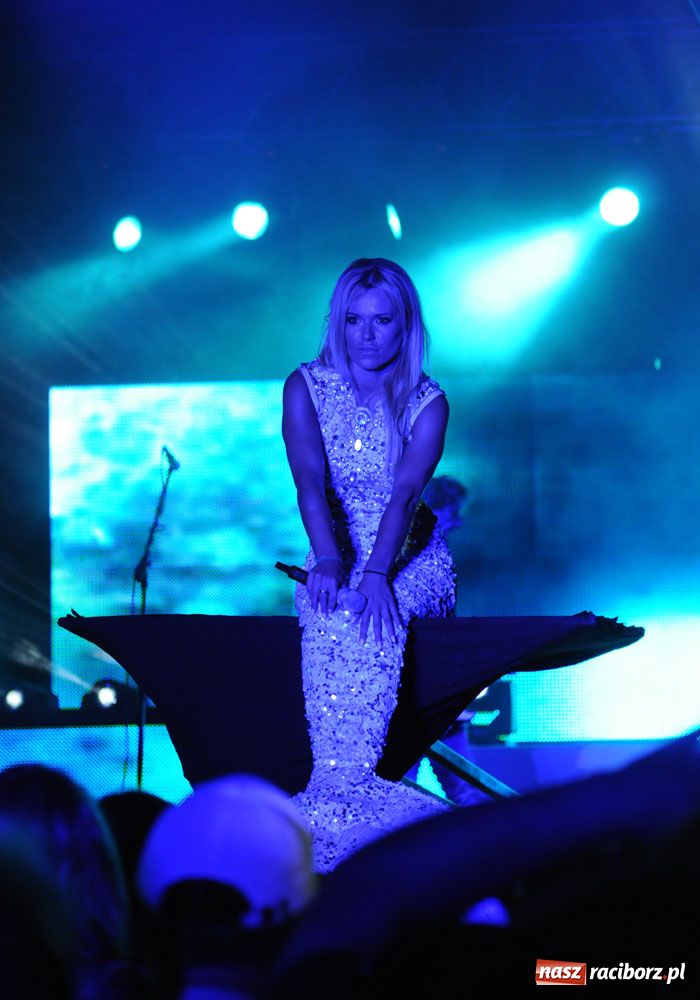 Zdjęcie w galerii na portalu naszraciborz.pl: Doda gwiazdą pierwszego dnia Memoriału wiadomości z regionu