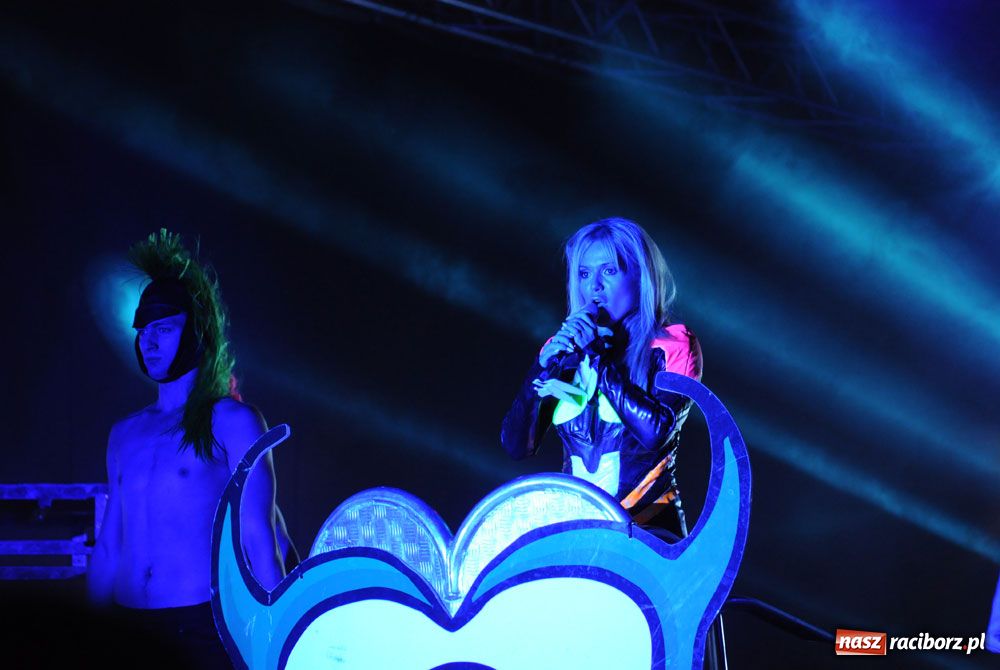 Zdjęcie w galerii na portalu naszraciborz.pl: Doda gwiazdą pierwszego dnia Memoriału wiadomości z regionu