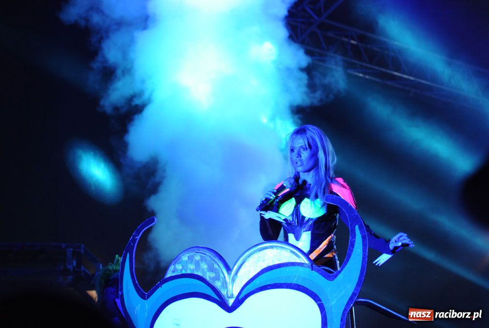 Zdjęcie w galerii na portalu naszraciborz.pl: Doda gwiazdą pierwszego dnia Memoriału wiadomości z regionu